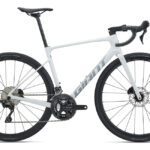 BICICLETA GIANT DEFY ADVANCED 2 2027